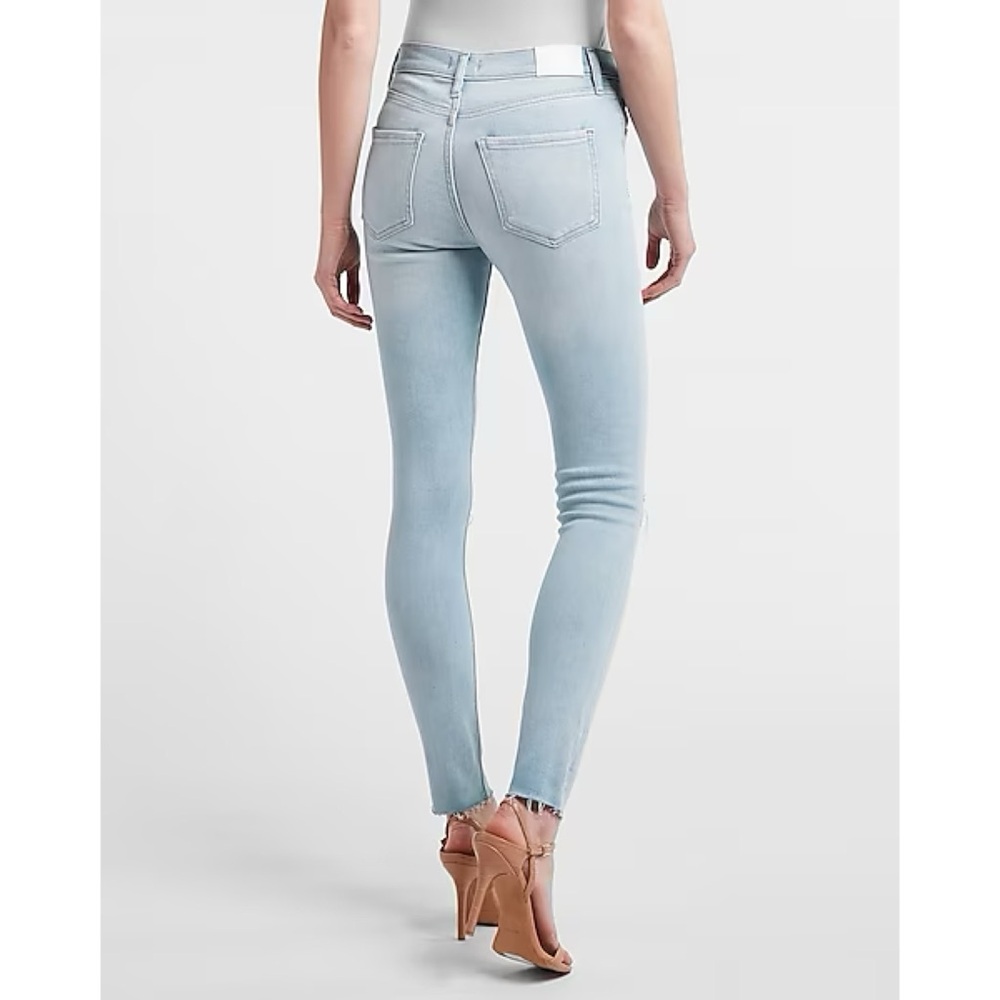 Express Mid Rise Light Wash Ripped Raw Hem Skinny Jeans 12R - Picture 5 of 6
